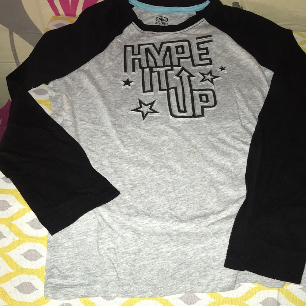 Girls grey and black long sleeve T-shirt. Size Lg(10/12)